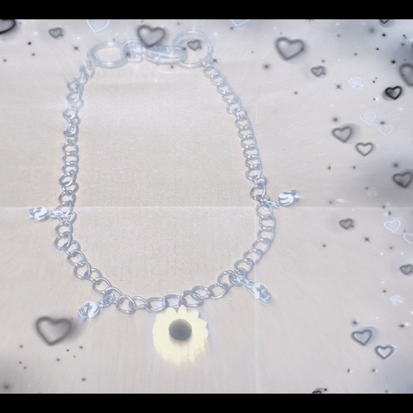 Fits all necks! Contact for wider necks <3 - Picture 2 of 2